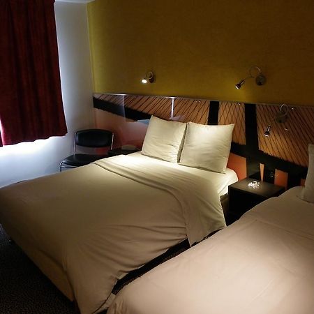 Hotel Logitel Saint-Doulchard Ngoại thất bức ảnh