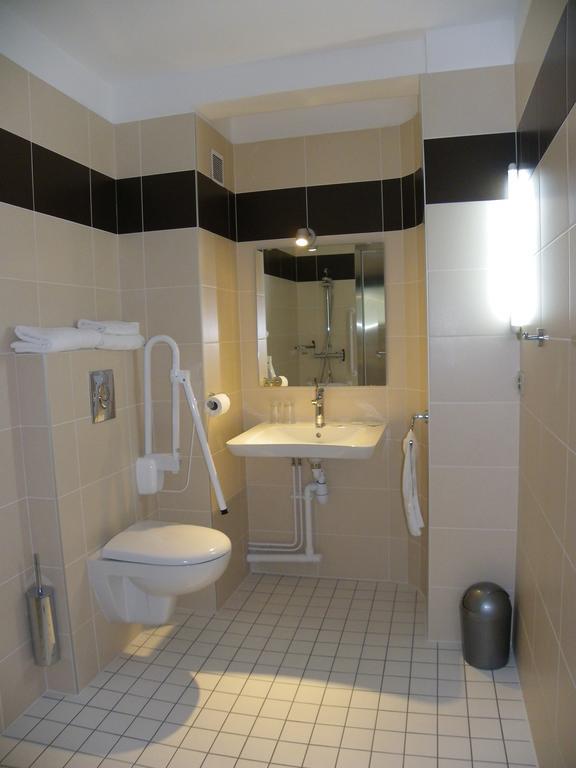 Hotel Logitel Saint-Doulchard Phòng bức ảnh